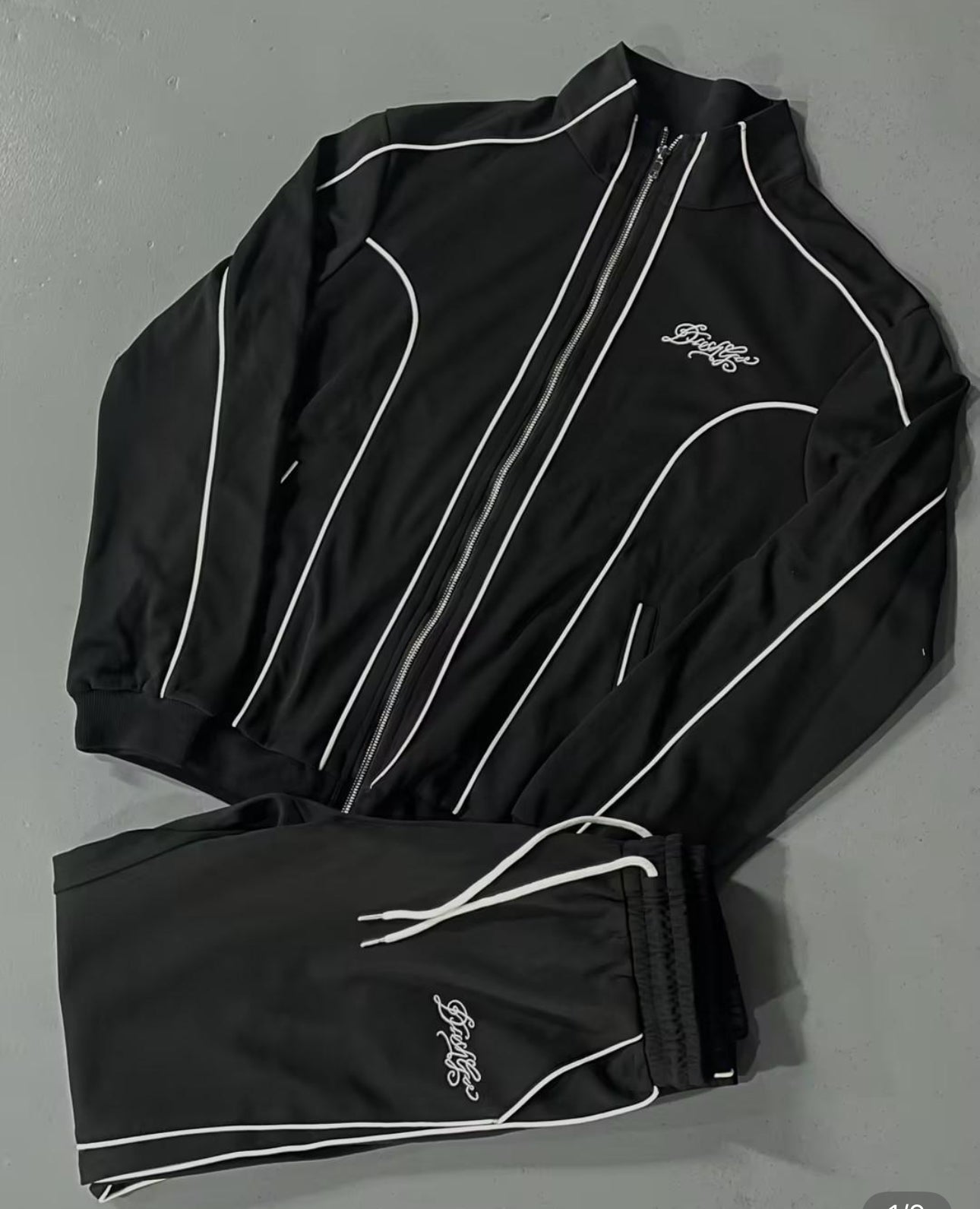 Black Sport Tracksuit 12 Set